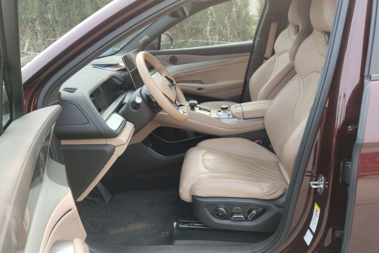 Used Denza N7 2023 Long-Range Performance Max Edition Left Front Seat