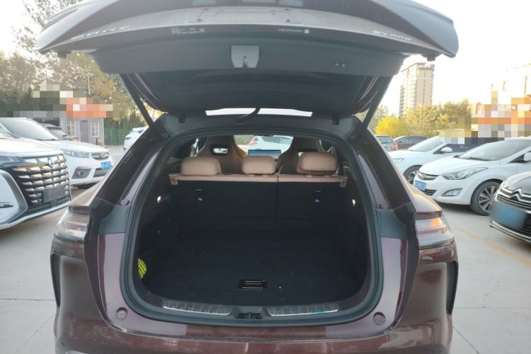 Used Denza N7 2023 Long-Range Performance Max Edition Trunk