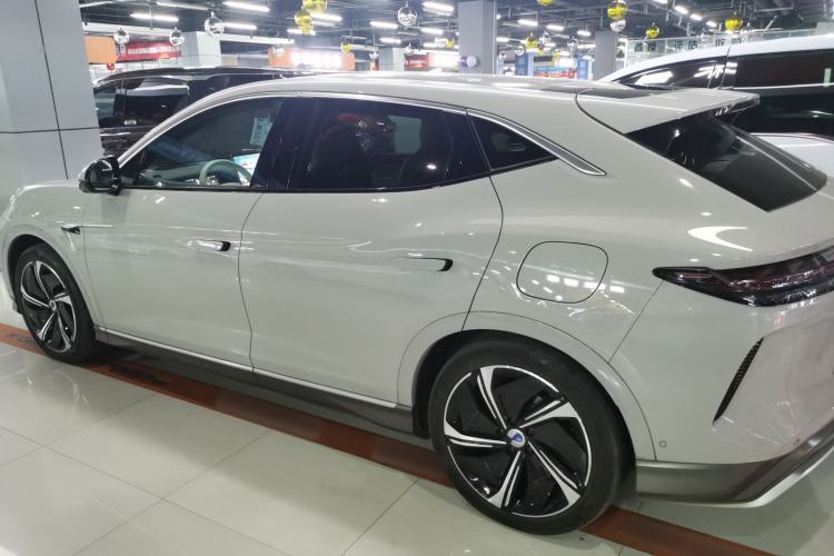 Used Denza N7 2023 Long-Range Performance Max Edition Exterior 3
