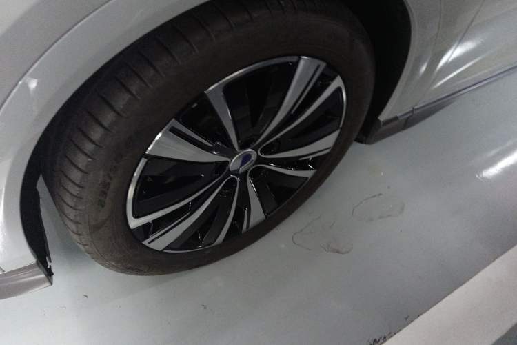 Used Denza N7 2023 with Ultra-Long Range Exterior 7