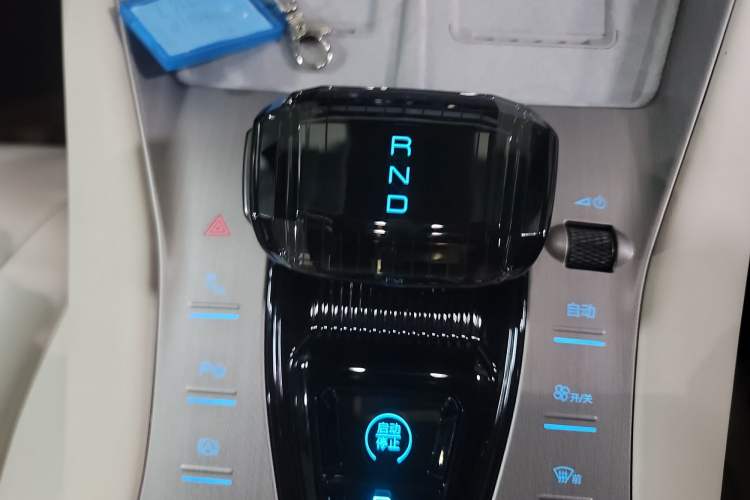 Used Denza N7 2023 Long-Range Performance Max Edition Gear Lever