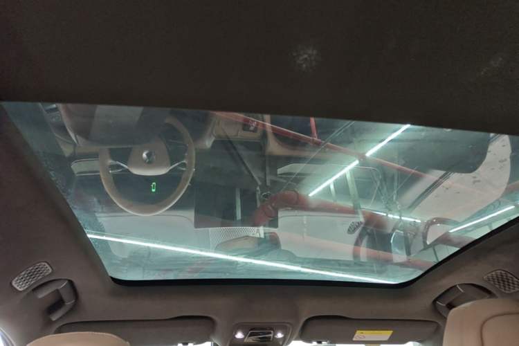 Used Denza N7 2023 Long-Range Performance Edition Headliner