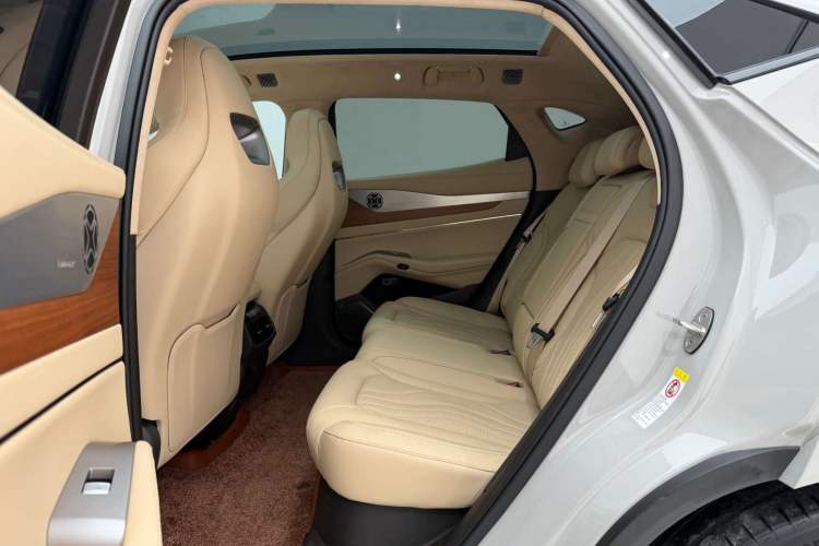 Used Denza N7 2023 Long-Range Performance Edition Interior 2