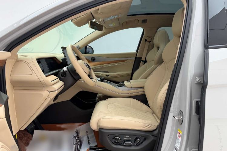 Used Denza N7 2023 Long-Range Performance Edition Interior 4