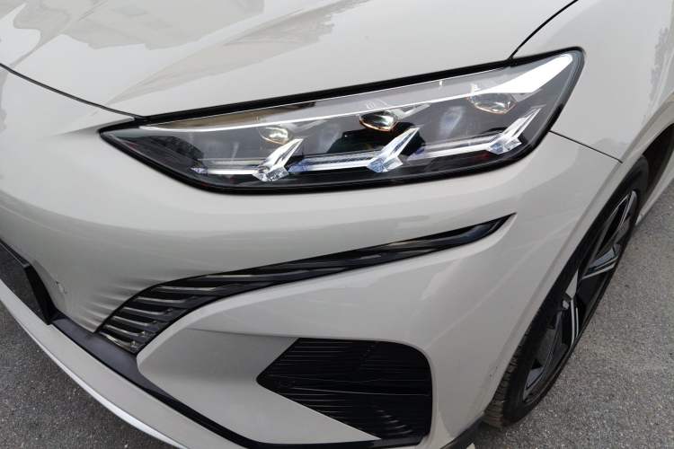 Used Denza N7 2023 Long-Range Performance Edition Left Front Headlight