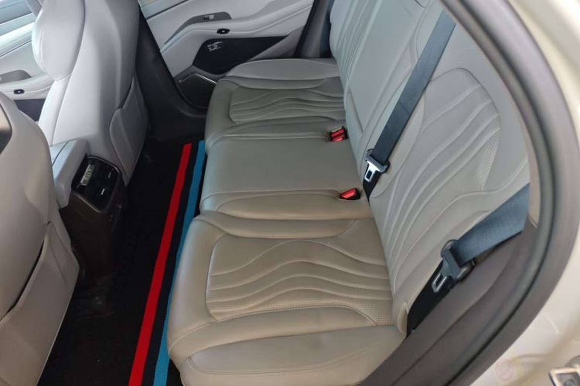 Used Denza N7 2023 Long-Range Performance Edition Left Rear Seat