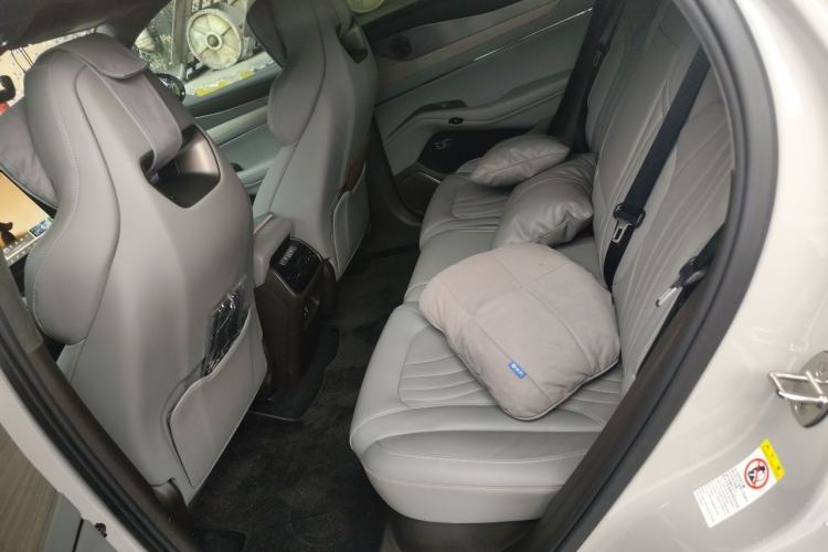 Used Denza N7 2023 Long-Range Performance Max Edition Left Rear Seat
