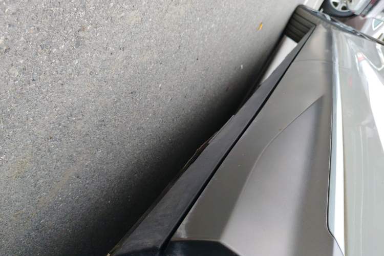 Used Denza N7 2023 Long-Range Performance Edition Left Side Sill