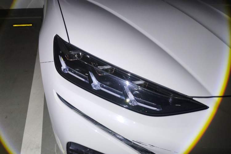 Used Denza N7 2023 Long-Range Performance Edition Right Front Headlight