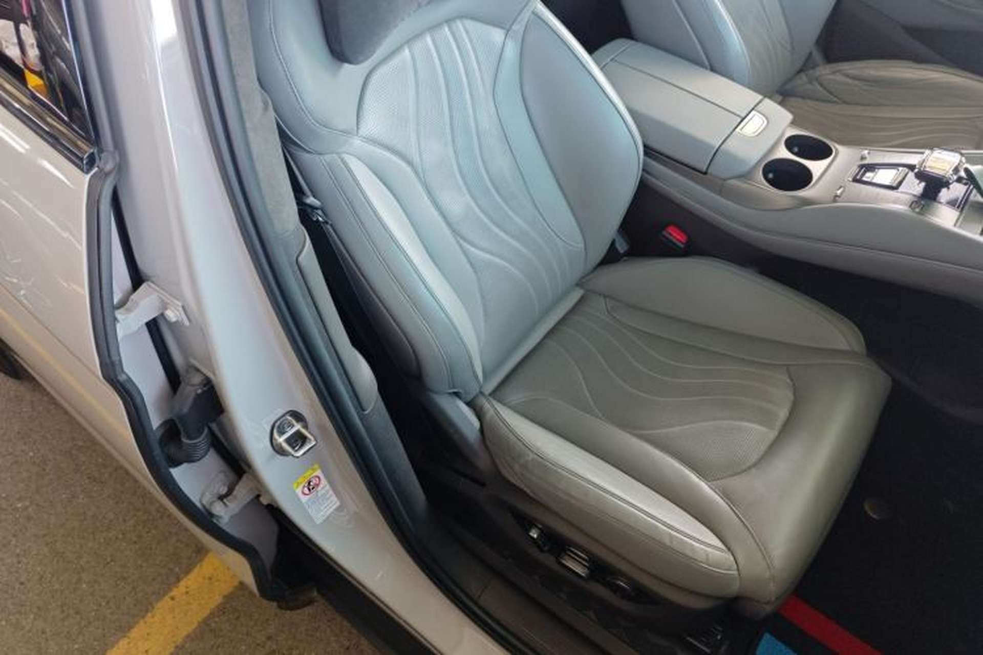 Used Denza N7 2023 Long-Range Performance Edition Right Front Seat
