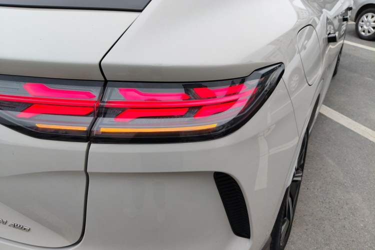 Used Denza N7 2023 Long-Range Performance Edition Right Rear Taillight