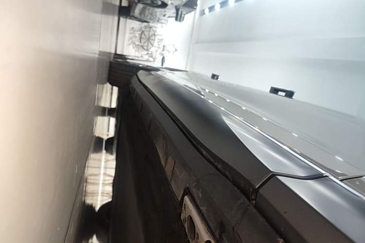 Used Denza N7 2023 Long-Range Performance Edition Right Side Sill