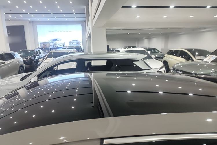 Used Denza N7 2023 Long-Range Performance Edition Roof