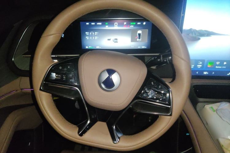 Used Denza N7 2023 Long-Range Performance Edition Steering Wheel
