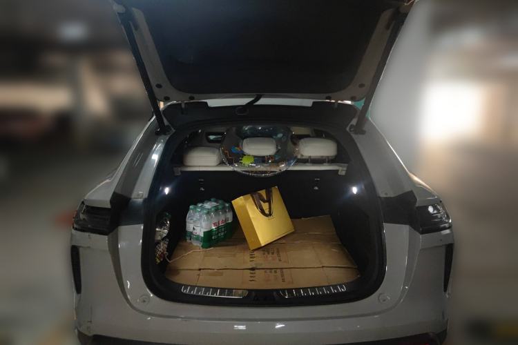Used Denza N7 2023 with Ultra-Long Range Trunk