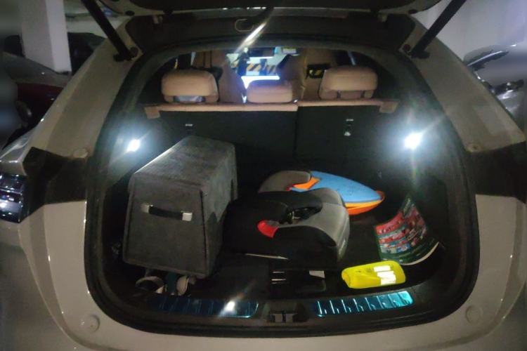 Used Denza N7 2023 Long-Range Performance Edition Trunk