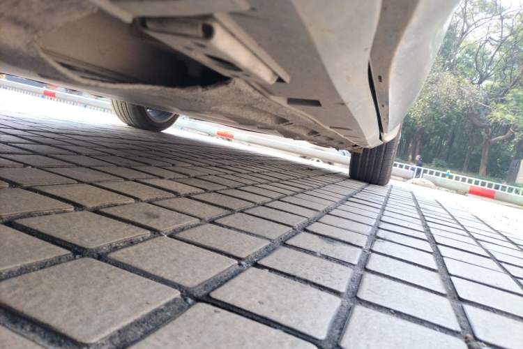Used Denza N7 2023 Long-Range Performance Edition Chassis Front Left