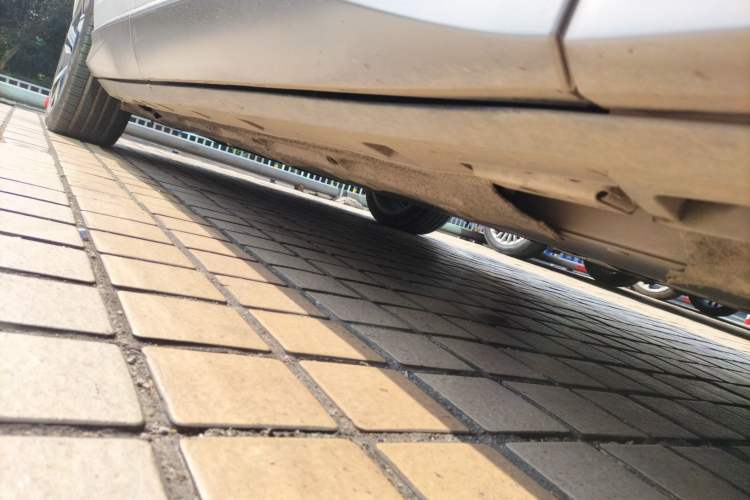 Used Denza N7 2023 Long-Range Performance Edition Chassis Front Right