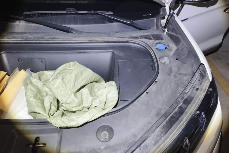Used Denza N7 2023 Long-Range Performance Max Edition Engine Bay Left