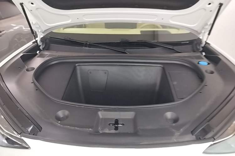 Used Denza N7 2023 Long-Range Performance Edition Engine Bay
