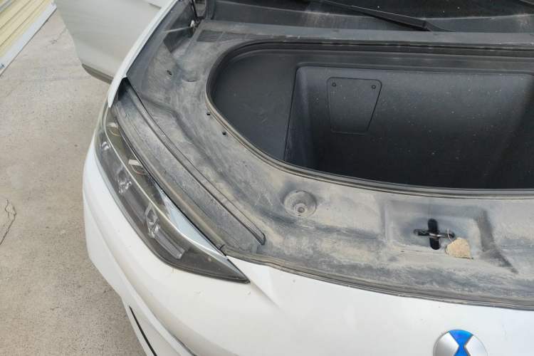 Used Denza N7 2023 Long-Range Performance Edition Engine Bay Right