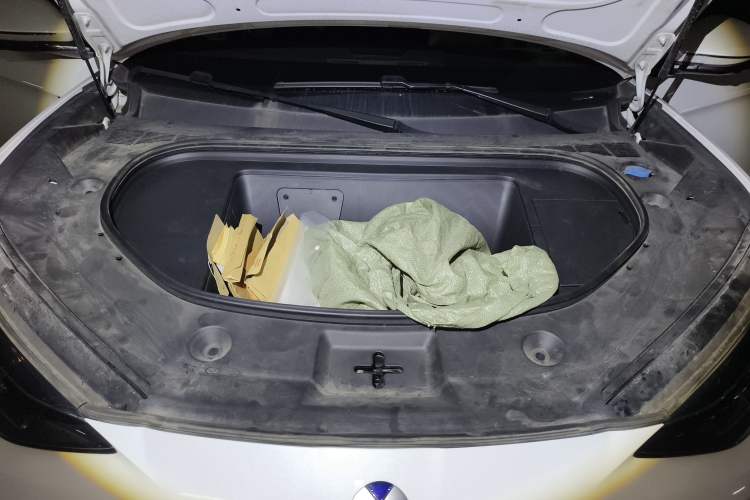 Used Denza N7 2023 Long-Range Performance Max Edition Engine Bay