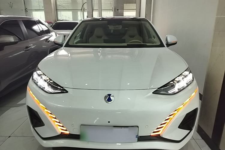 Used Denza N7 2023 Long-Range Performance Edition Front