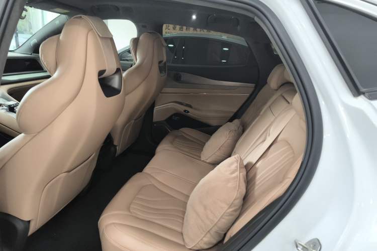 Used Denza N7 2023 Long-Range Performance Max Edition Interior 4