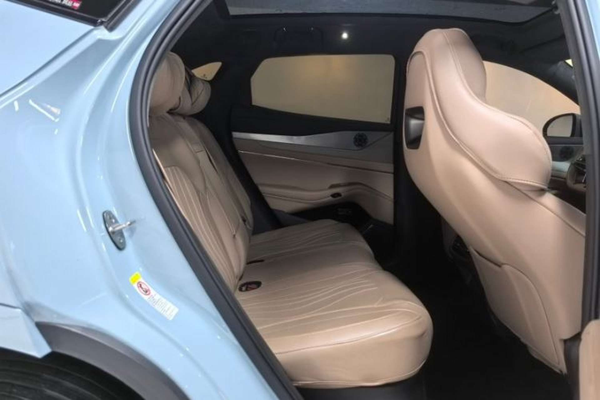 Used Denza N7 2023 with Ultra-Long Range Interior 7