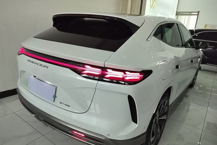 Used Denza N7 2023 Long-Range Performance Edition Rear Right 45 Deg