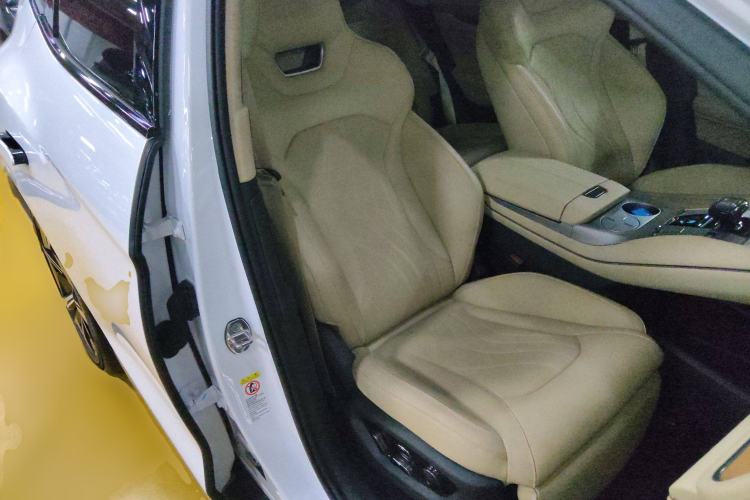 Used Denza N7 2023 Long-Range Performance Edition Right Front Seat