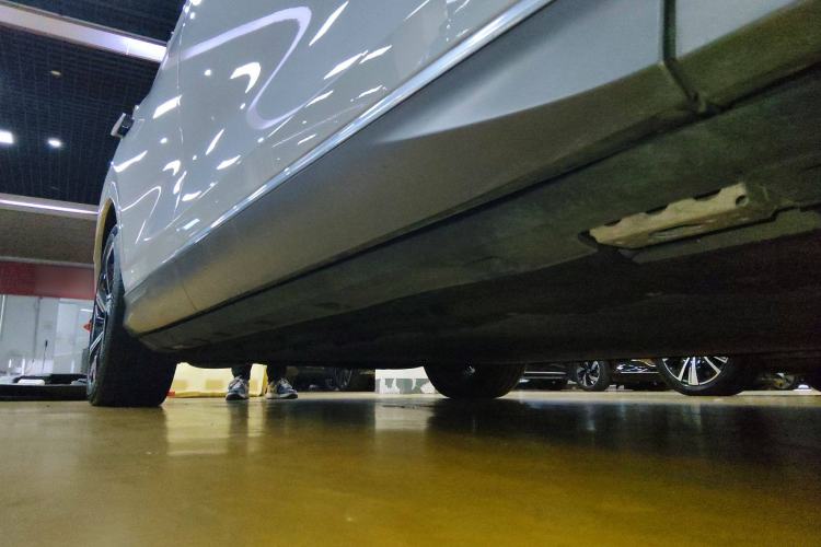 Used Denza N7 2023 Long-Range Performance Edition Right Side Sill