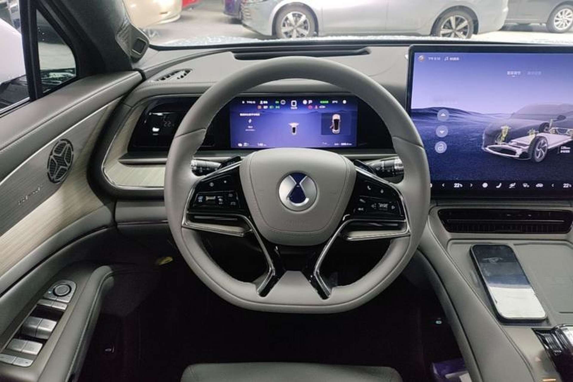 Used Denza N7 2023 Long-Range Performance Edition Steering Wheel