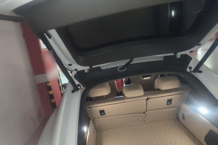 Used Denza N7 2023 Long-Range Performance Max Edition Trunk