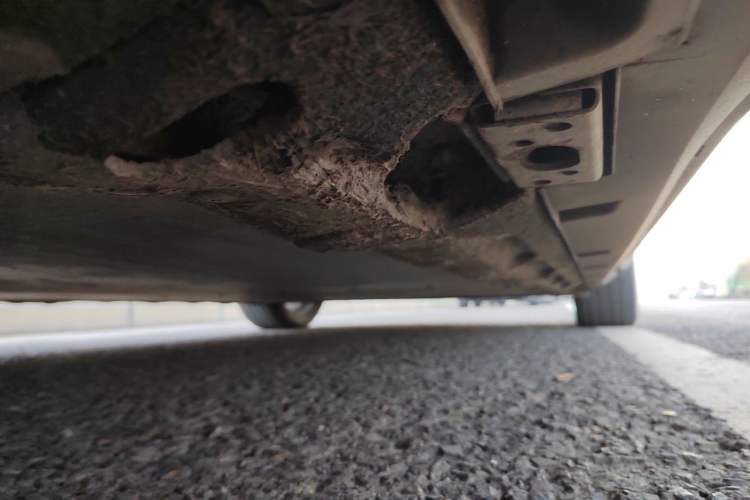 Used Denza N7 2023 Long-Range Performance Max Edition Chassis Front Left