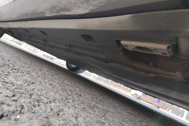 Used Denza N7 2023 Long-Range Performance Max Edition Chassis Front Right