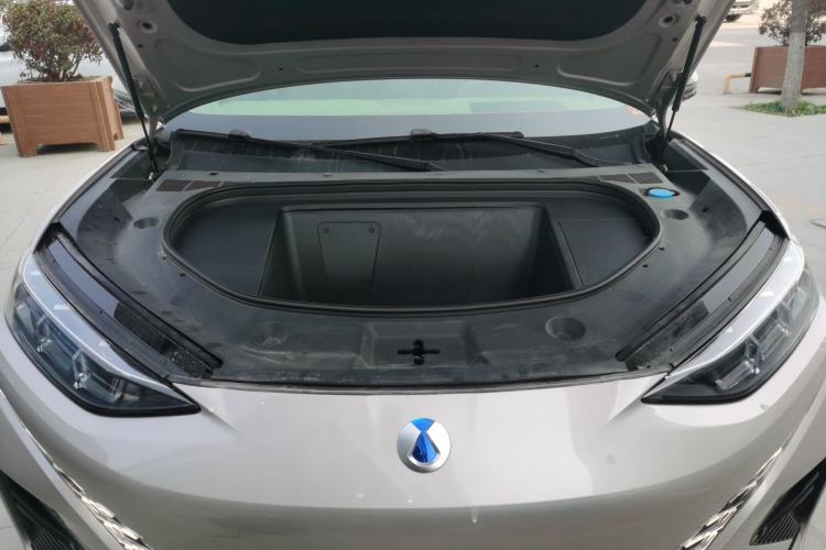 Used Denza N7 2023 with Ultra-Long Range Engine Bay