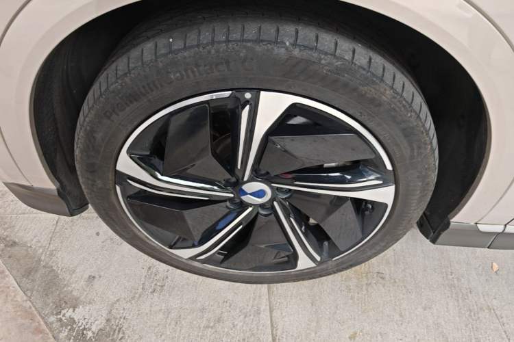 Used Denza N7 2023 Long-Range Performance Max Edition Exterior 4