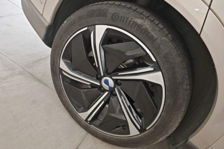 Used Denza N7 2023 Long-Range Performance Max Edition Exterior 5