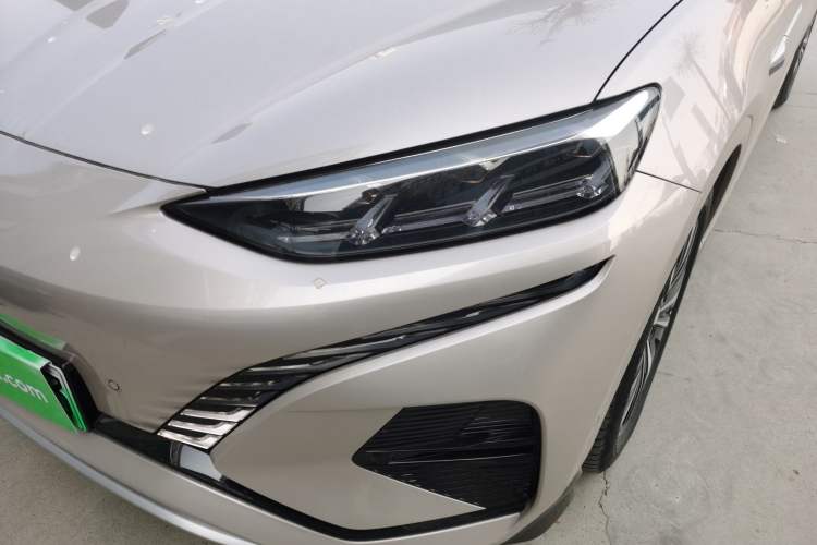 Used Denza N7 2023 with Ultra-Long Range Left Front Headlight