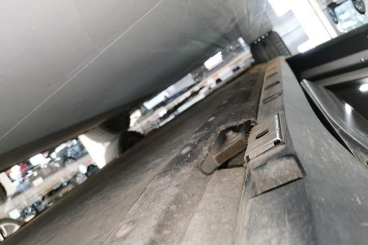 Used Denza N7 2023 with Ultra-Long Range Left Side Sill