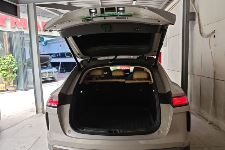 Used Denza N7 2023 Long-Range Performance Max Edition Trunk
