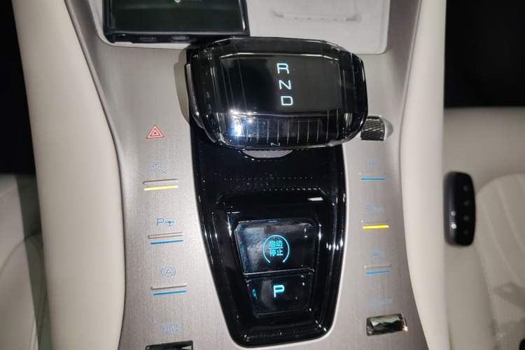 Used Denza N7 2024 702 Smart Drive Pro Edition Gear Lever