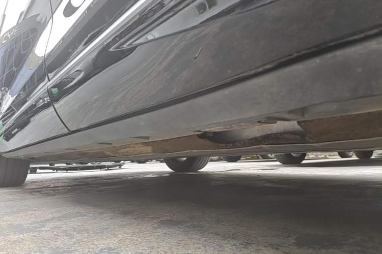 Used Denza N7 2024 630 All-Wheel Drive Intelligent Driving Max Edition Left Side Sill