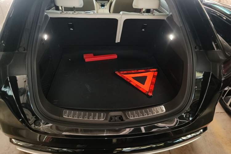 Used Denza N7 2024 702 Smart Drive Pro Edition Trunk