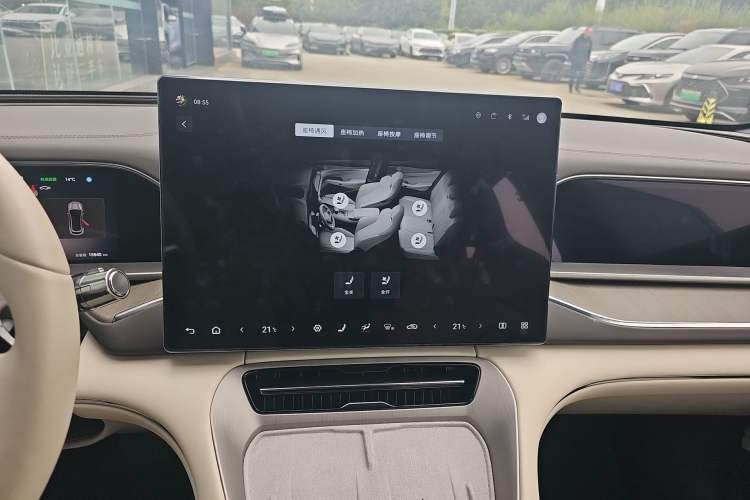 Used Denza N7 2024 630 All-Wheel Drive Intelligent Driving Ultra Version Audio And AC Panel