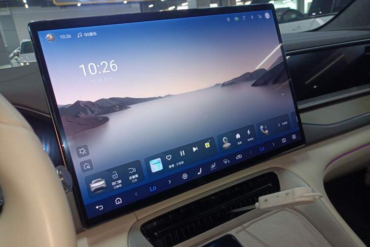 Used Denza N7 2024 630 All-Wheel Drive Intelligent Driving Max Edition Audio And AC Panel