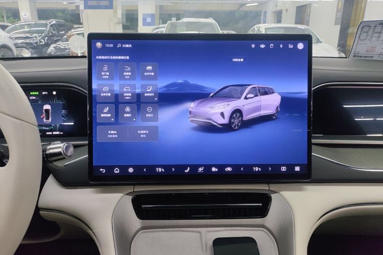 Used Denza N7 2024 630 All-Wheel Drive Intelligent Driving Max Edition Audio And AC Panel