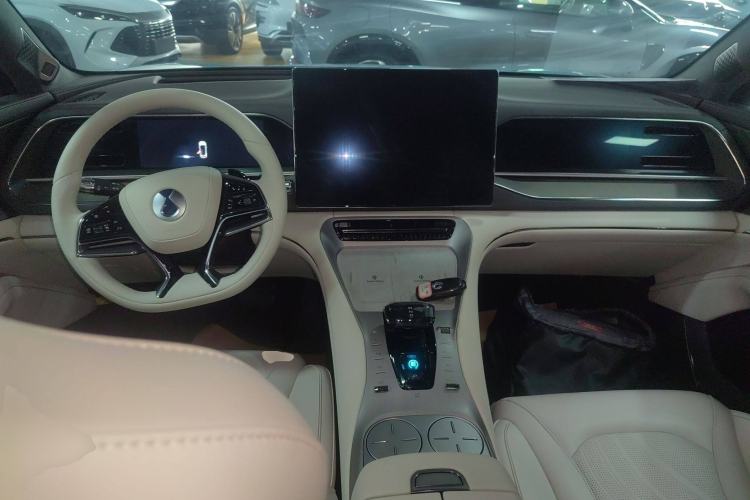 Used Denza N7 2024 630 All-Wheel Drive Intelligent Driving Ultra Version Center Console