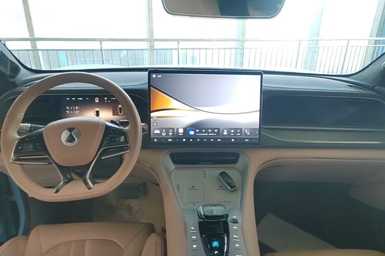 Used Denza N7 2024 550 Intelligent Driving Pro Edition Center Console